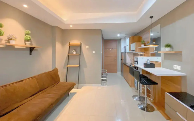 The Regal Studio At Dago Suites Apartment
