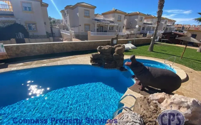Brisa Golf III Luxury Townhouse With Comm Pool EB5