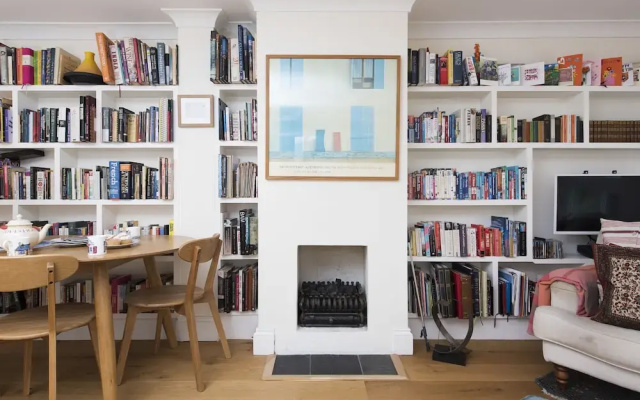 Central 2BR Family Home near Tower Bridge