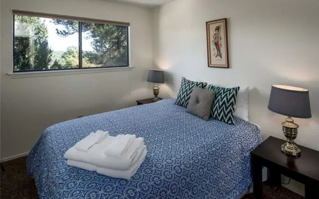 Remember the Alamo - Three Bedroom Cabin