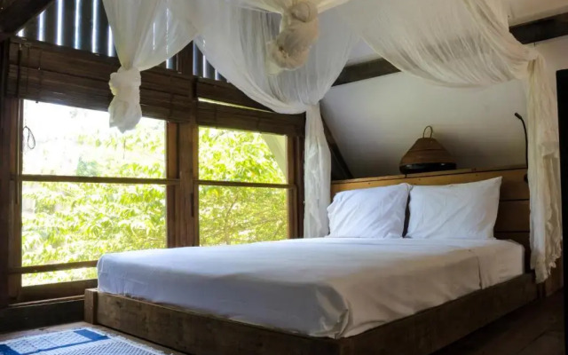 Chanteak Bali - Stone House 1