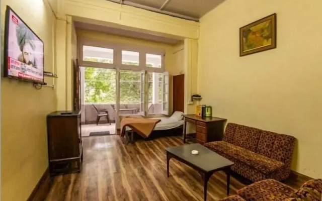 India Hotel - Hotel on Mall Road Nainital