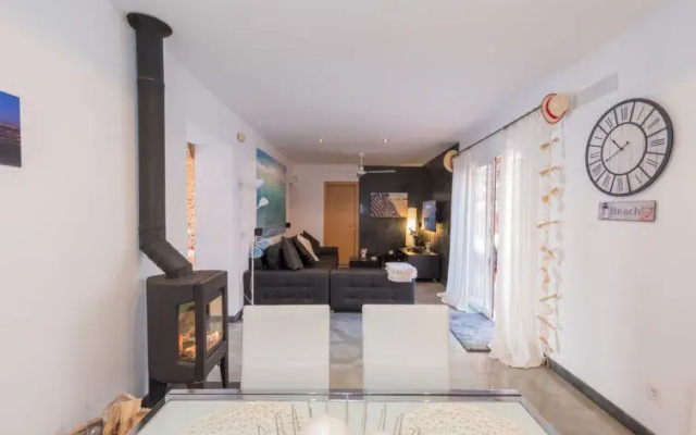 Holiday Home Can Marc Beach House