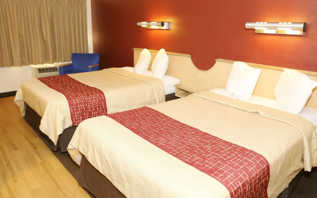 Red Roof Inn Enfield