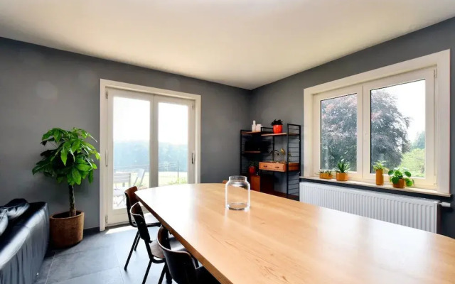 Modern Holiday Home in Flobecq with Garden