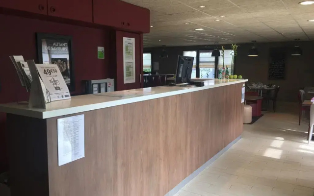 Hotel Campanile Nantes Ouest - Saint Herblain