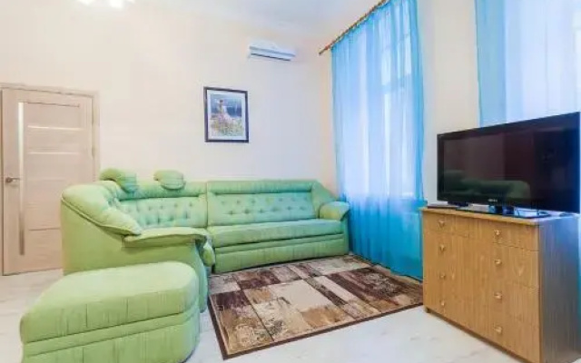 Apartment at Khreshchatyk
