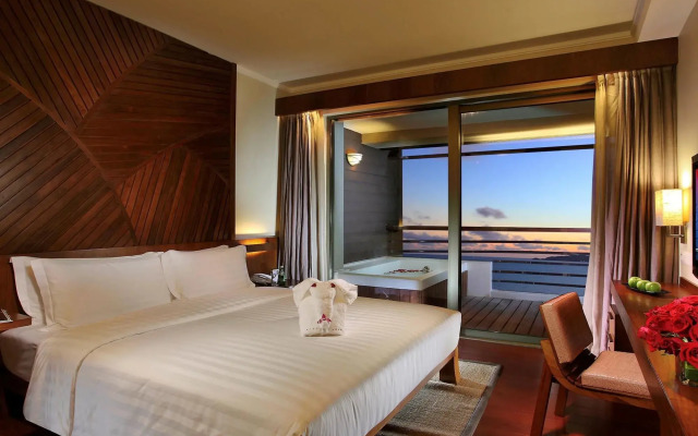Pullman Oceanview Sanya Bay Resort & Spa
