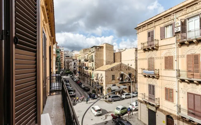 Lolli Apartments by Wonderful Italy