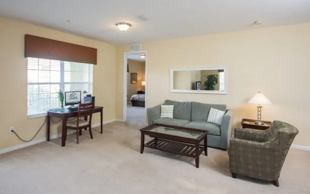 Maingate Vista Cay 3 Bedroom Condo
