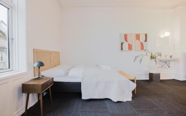 Nomad City Hotels