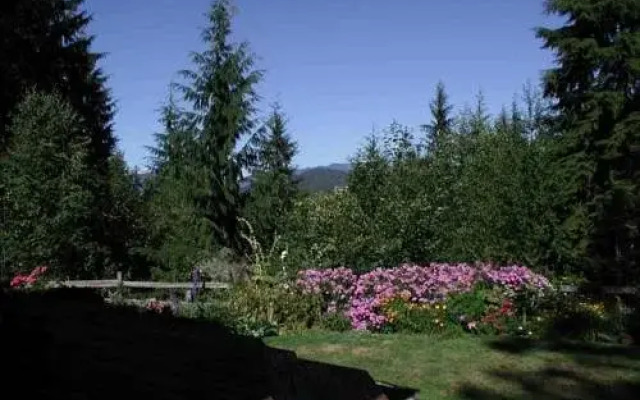 The Country Cedar Inn