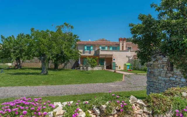 House Ulika