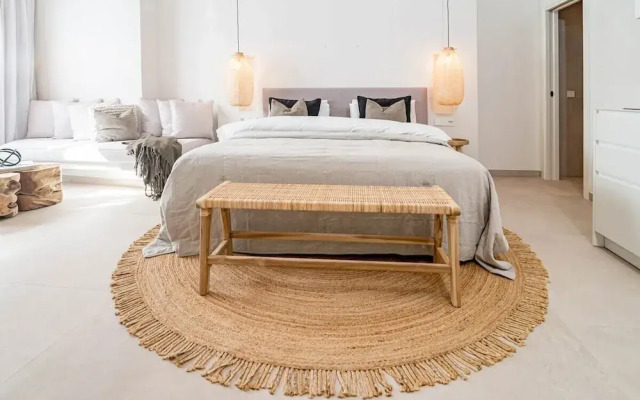 A6- Seaclub Suites by Roomservices