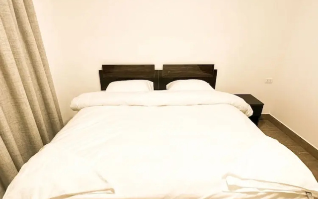 Central Apartment For Rent 24