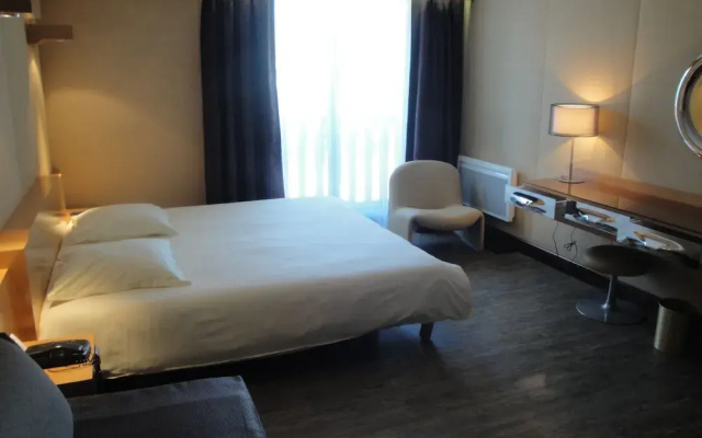 Amirauté Hôtel