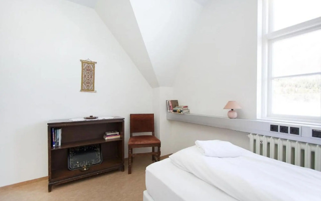 Heradsskolinn Historic Guesthouse