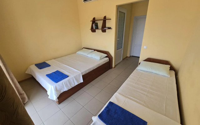 Pirat Hotel (Пират)