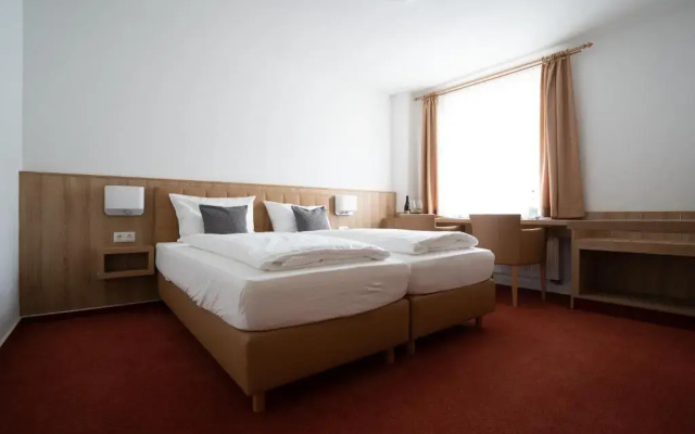 Nineofive Hotel