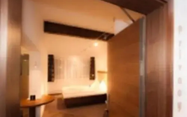 Ischl Suite