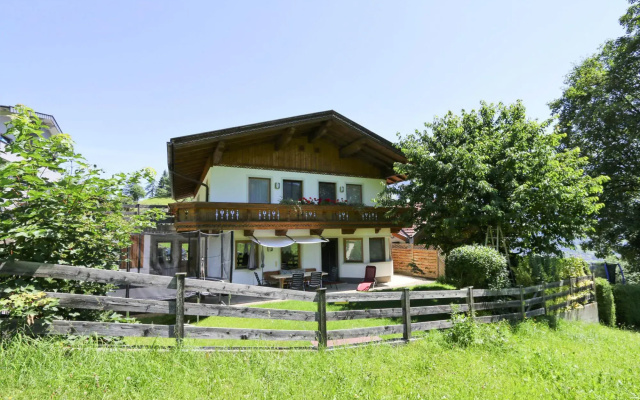 Holiday Home Emberger, Fugen