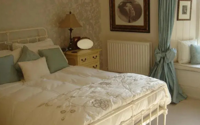 Littlebank Guest House