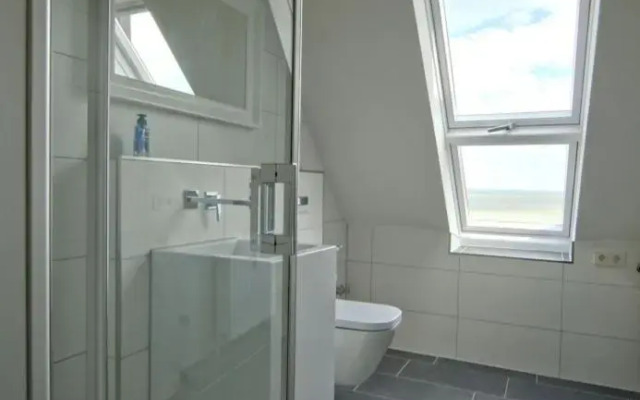 Hafenblick - komfortable, sonnendurchflutete Ferienwohnung