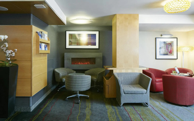 The Jewel Hotel