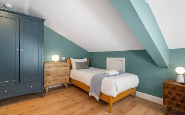 Host Apartments Upper Duke Street Apartment