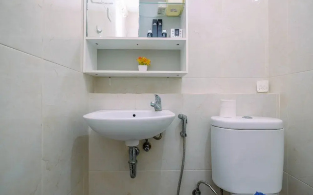 Modern and Comfort Stay @ Studio Pakubuwono Terrace Apartment