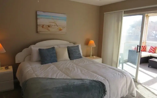 Emerald BAY 278