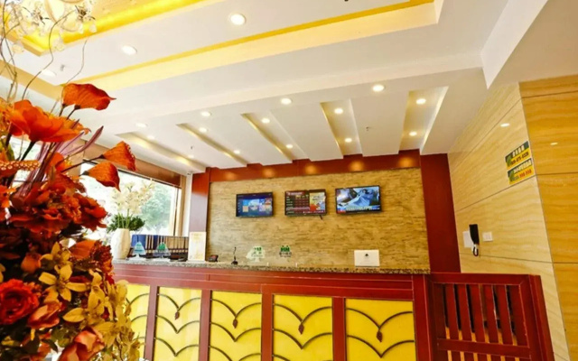 GreenTree Inn Hefei East Wangjiang Road CTCE Express Hotel