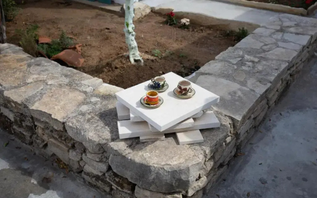 Iliopetra Studio
