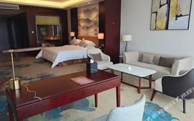 Langyue International Hotel
