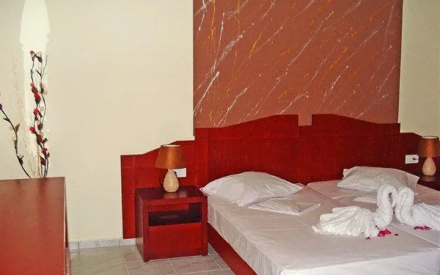 Silver Beach Hotel