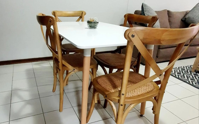 Laboria 102 & 103 (Adults Only)