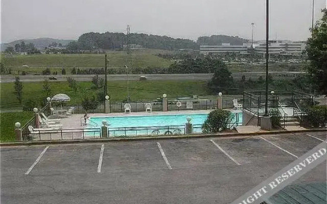 Super 8 Bristol, TN