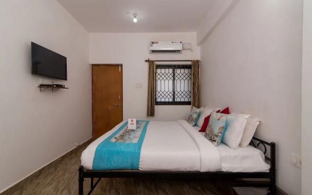 OYO 10573 Poornima Guest House