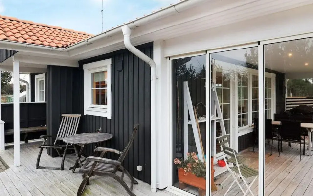 6 Person Holiday Home in Laeso