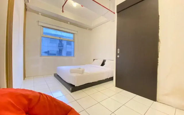 Stylish & Bright 1Br Apartment At Grand Asia Afrika Residence
