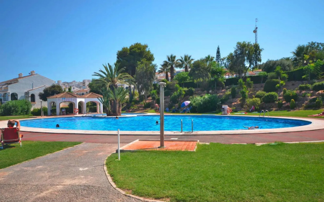 Apartment in Santa Pola with parking space