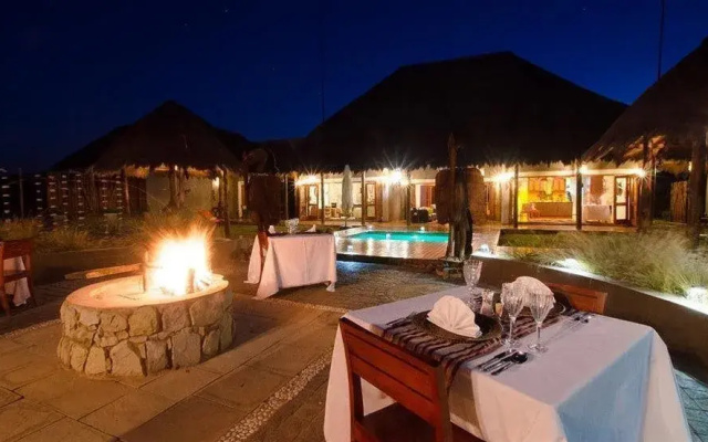 BotseBotse Luxury Retreat