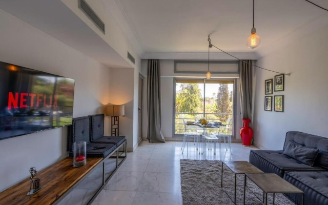 Hivernage Luxury 2BR  Parking