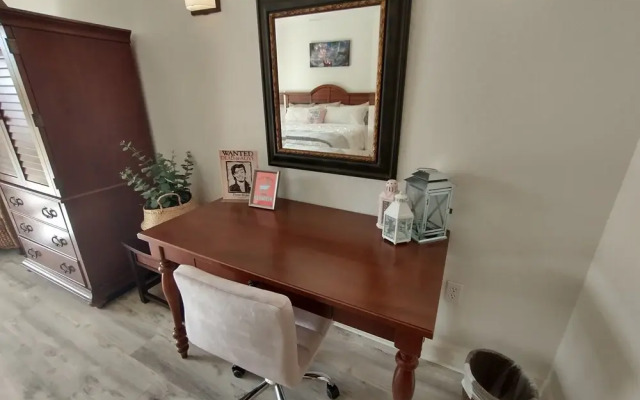 Reunion townhome with 3 bedroom suites