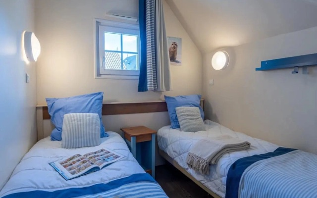 Retreat With Garden or Golf Views