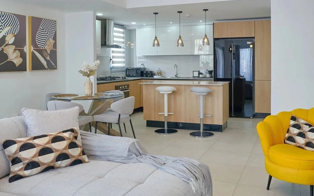 2BR The City Center Dtown Pool Gym Nearcecilip