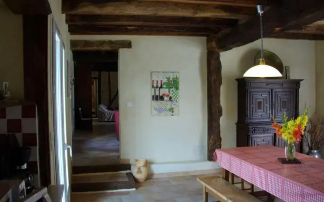 Le Bourdil