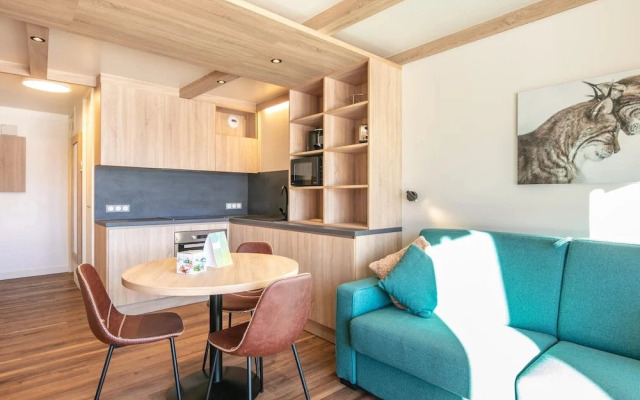 3-guest Terrace Stay in Doucy Village