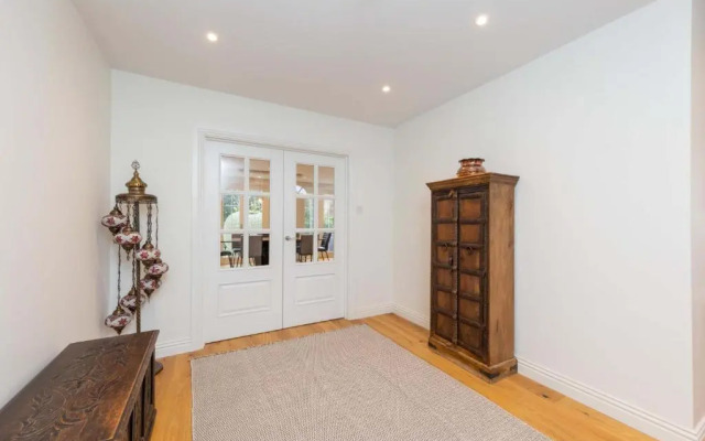 NEW Stunning 3BD Family Retreat Tunbridge Wells