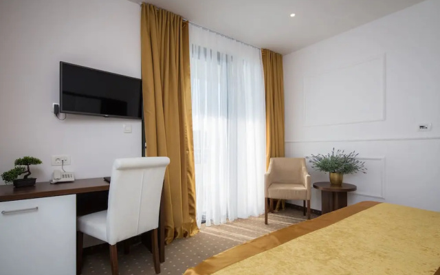 Hotel Perla